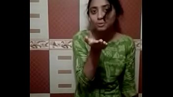 Bengali Girl Rukaiya striptease self recorded video - desiunseen.net